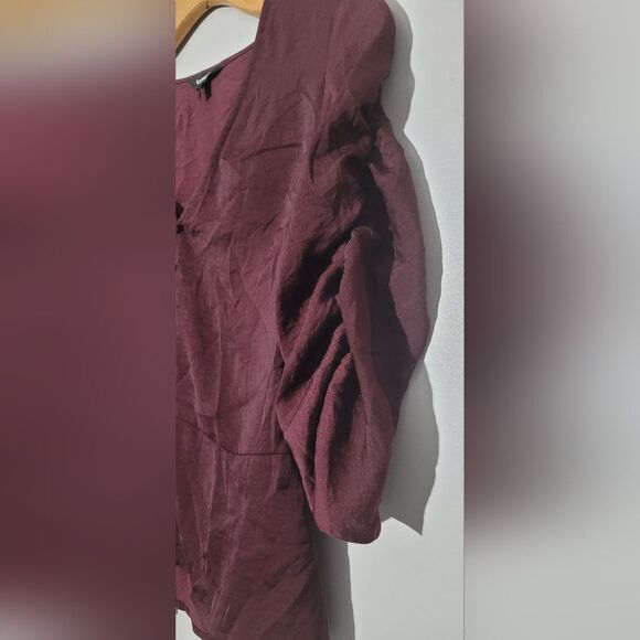 Express size small maroon faux button ruched sleeve peplum blouse - Picture 4 of 4